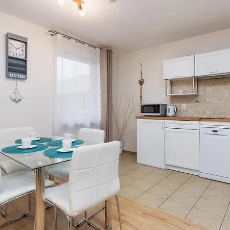 Апартаменты Jantar Sunny Olymp I *